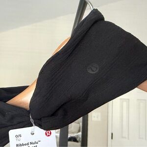 lululemon athletica Black Ribbed Nulu Headband